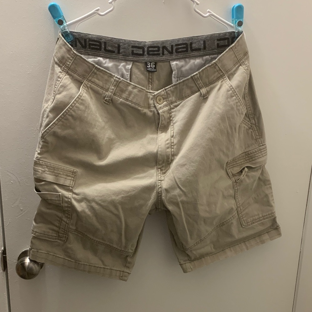 Men's Beige Cargo Shorts